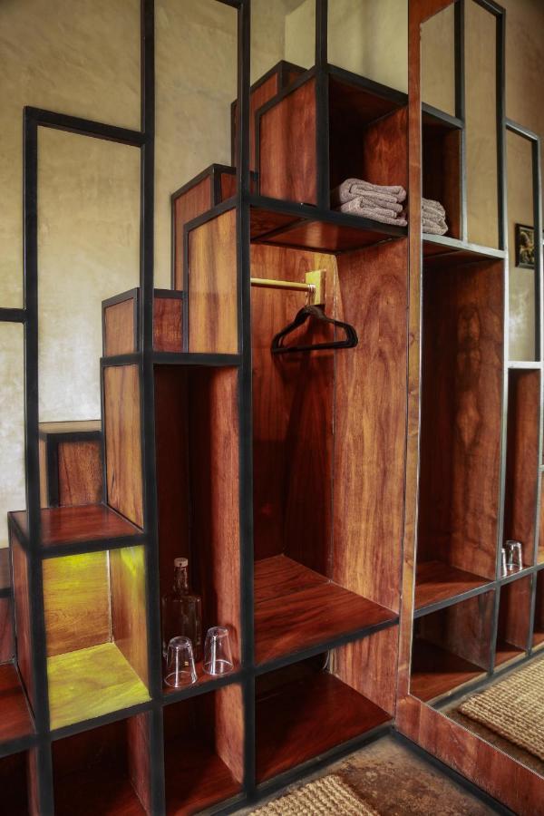 Hotel Makaaba Eco-Boutique Bacalar Exteriör bild A wardrobe