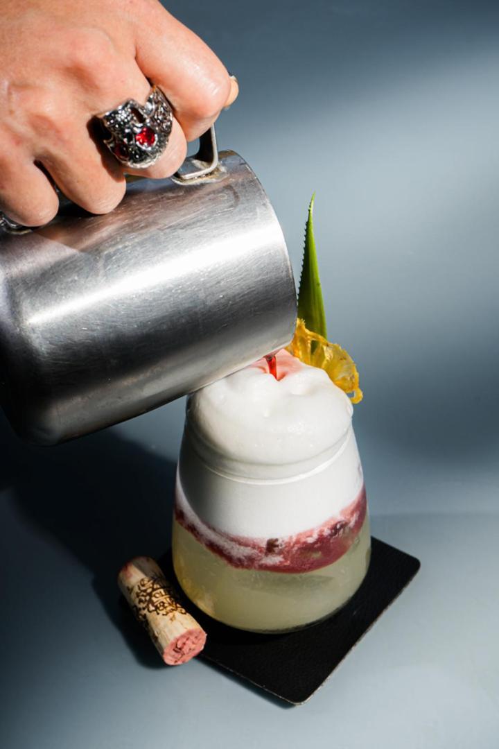 Hotel Makaaba Eco-Boutique Bacalar Exteriör bild A sour being topped with whipped cream